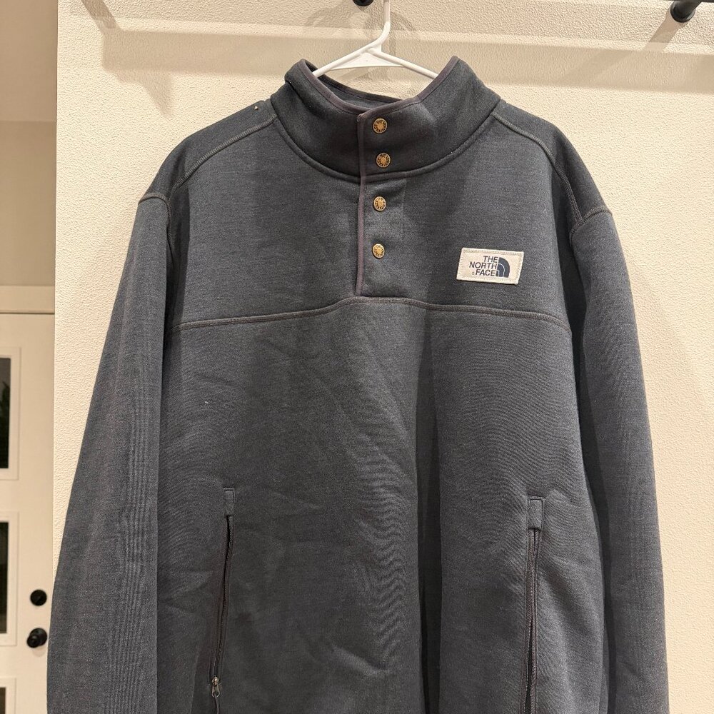 North Face 1/4 Button Up Pullover
